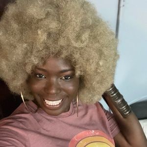 Meet your Posher, Sonja